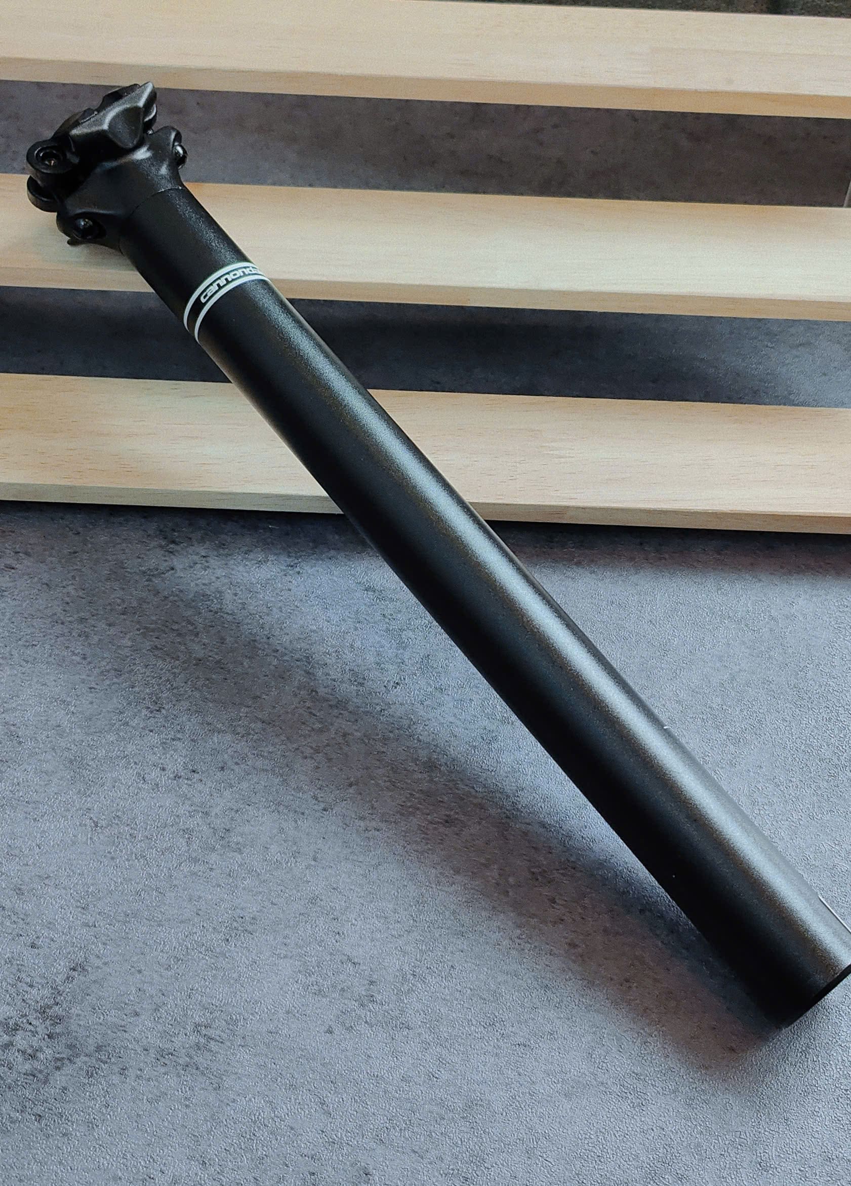 Cốt yên Cannondale SB0-1 Cốt yên Cannondale SB0, size 31.6mm, chất liệu nhôm dài 350mm (Hàng không hộp) - Ảnh 1