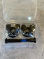 Pát bắt yên gọng Carbon, hiệu Framesandgear Saddle Clip Converter 7x9mm