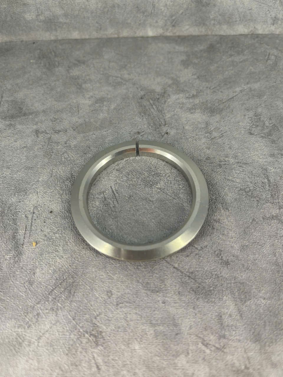 adapter-1 (Sale) Adapter chuyển phuộc cổ thẳng sang cổ nở - Ảnh 1