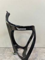Gọng bình nước bằng chất liệu carbon, nhiều thương hiệu - lấy bình chính giữa (Mẫu 1),hàng không hộp - Ảnh 15
