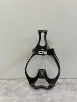 Gọng bình nước bằng chất liệu carbon, nhiều thương hiệu - lấy bình chính giữa MID (Mẫu 2),hàng không hộp - Ảnh 24